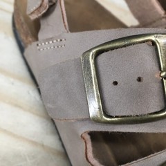 Tamarack Sandals Youth 2 Two Buckle Straps Slingback Taupe Leather Hook & Loop
