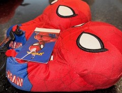 Official Licensed Marvel Spider-Man Plush House Slippers Children’s Size 5/6 NWT
