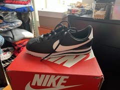Size 6 (GS) – Nike Cortez Basic SL Low Black