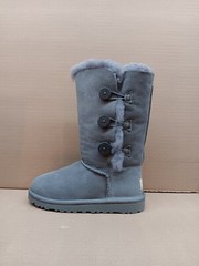 Ugg K Bailey Button Triplet, Grey, Sz 4