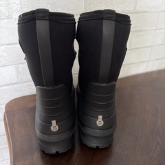 New Bogs York Boot Big Kid’s Winter Boots, Youth Size 7 Women’s Size 9