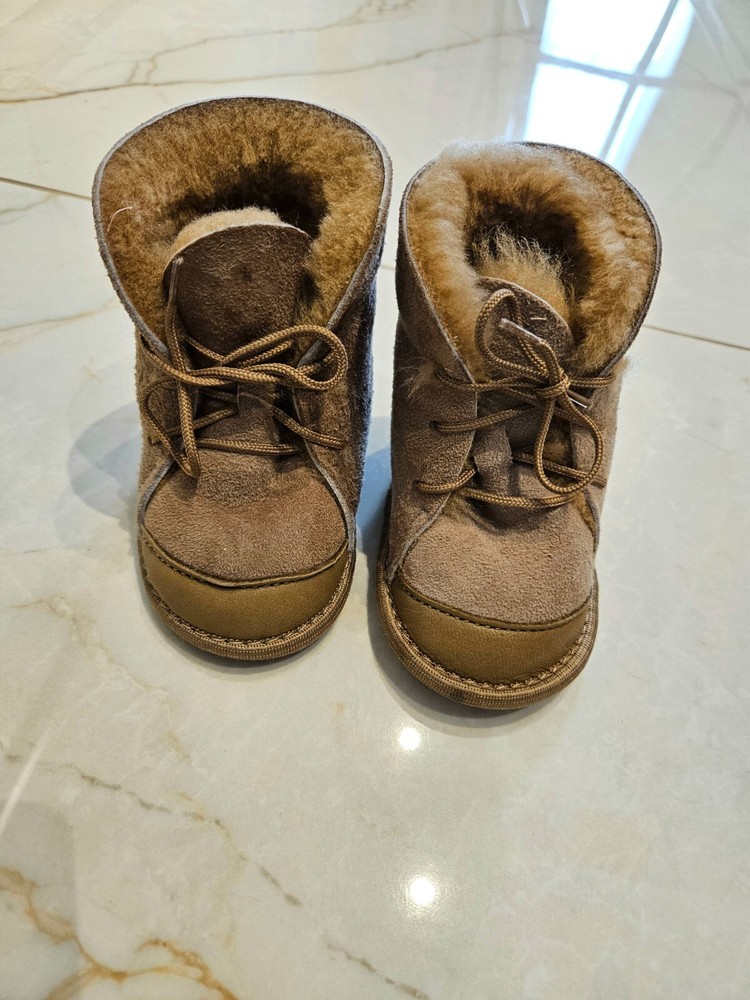 Kid’s handmade boots – sheepskin slippers