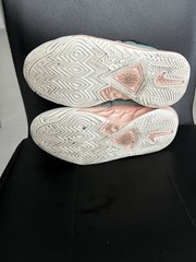 NIKE KYRIE 8 GO (GS) Photon Dust Photon Dust KIDS SIZE 4Y