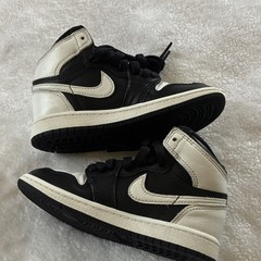 Nike Air Jordan 1 High Top Sneaker Black/White US 11C EU 28 Leather FD1412-012