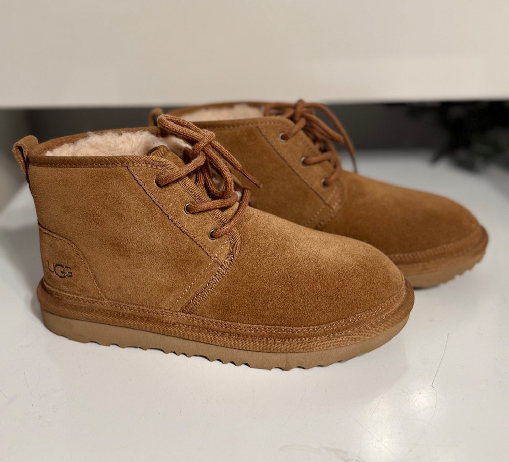 Big Kids UGG Neumel II Boot Chestnut 1017320K CHE Size 5 Brand New