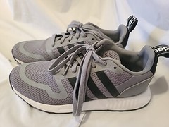 Adidas MULTI X J Size 6 Grey/Black EUC