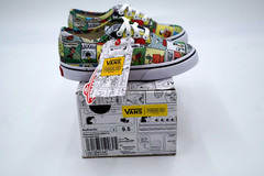 Vans Authentic Peanuts Comics Toddler 9.5 Skate Shoes New Snoopy Charlie