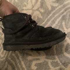 ugg boots kids size 10