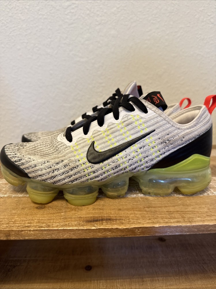 Nike Air Vapormax FlyKnit 3 – White Black Volt BQ5238 100 Size 6Y