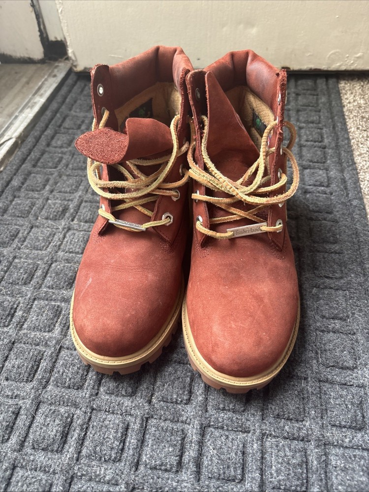 Unisex Timberlands Size 6