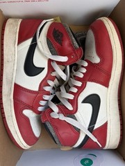 Air Jordan 1 High OG “Lost & Found / Chicago” – Youth 5.5 (W 7) – OG Box – Used
