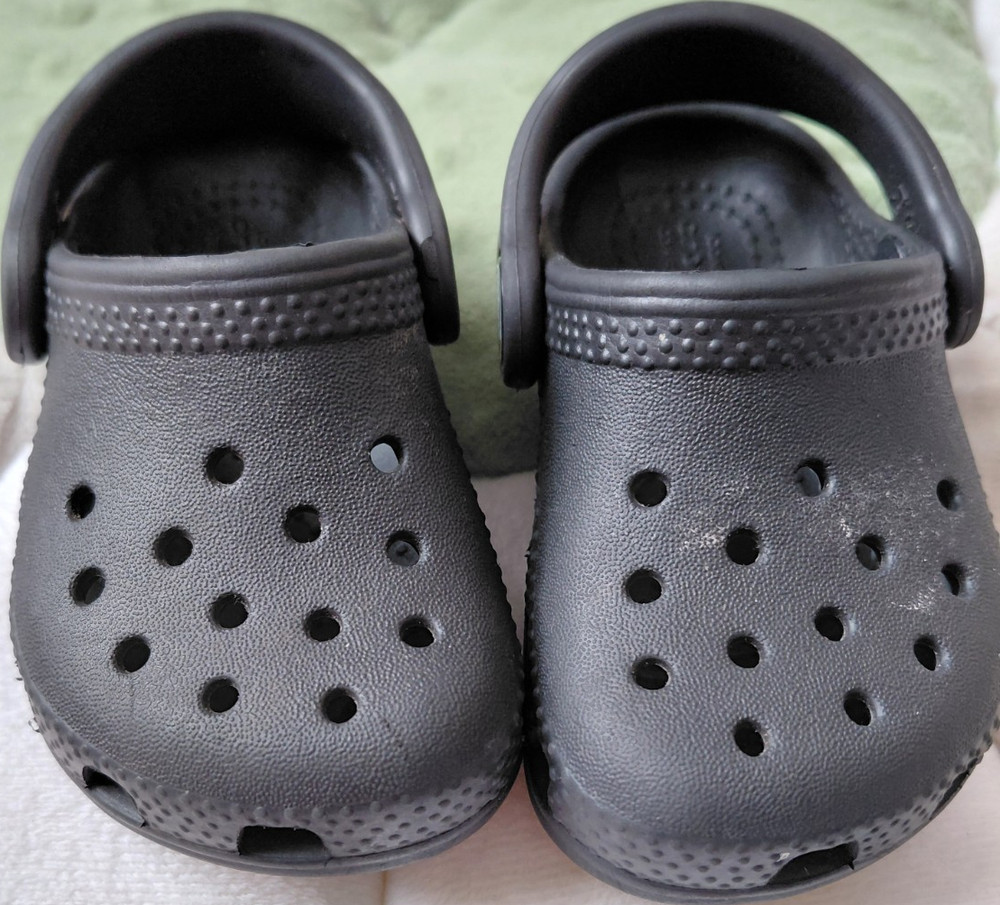 Crocs Iconic Crocs Comfort Black Unisex Baby Classic Clog Shoes US Size C4