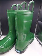 ZOOGS Waterproof Kelly Green Rain Boots Junior Size 1 NEW