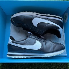 Nike Cortez Basic SL GS Black/White 904764-001 Youth Size 7Y Sneakers Shoes