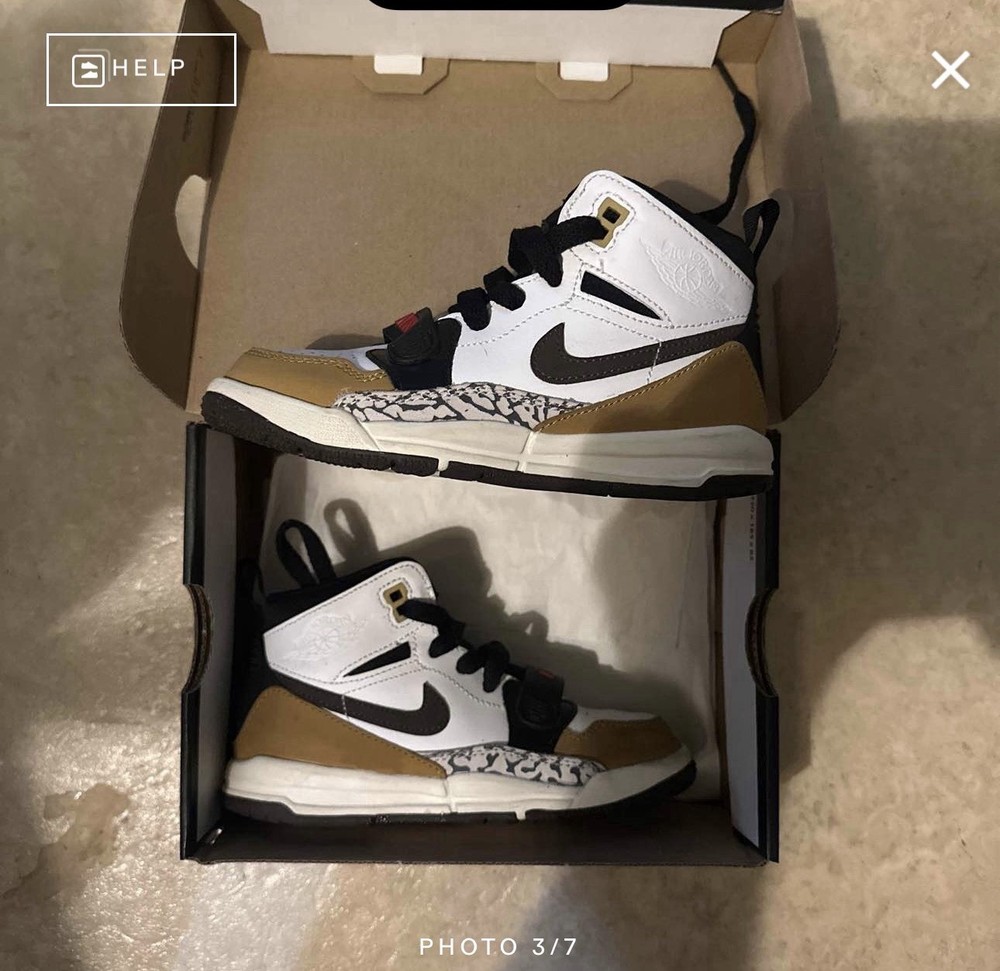 Size 11 (PS) – Jordan Legacy 312 Mid Rookie of the Year