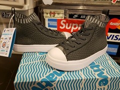 NATIVE Grey JEFFERSON 2.0 HIGH LITEKNIT Kids Sneakers Lace Shoes 10T US / 27 EUR