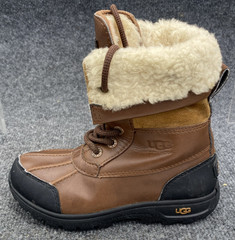 UGG Butte II CWR Kids Boots Size 13 Brown Leather Shearling Waterproof 1005582K