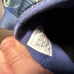 The North Face ThermoBall Traction II Kids 13 Blue Wave Print Insulated Slippers