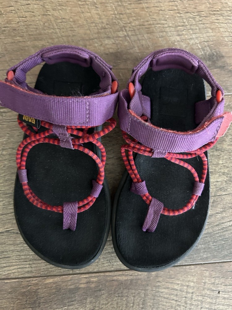Teva Voya Infinity Children’s Sandals Sz 11 – Black, Red, Purple – Adj Strap