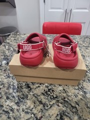 Ugg T Sport Yeah Red Size 10 Toddler