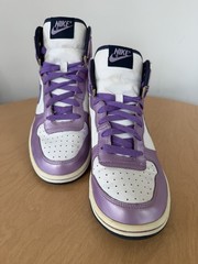 NIKE Dunk High „Grand Purple Metallic“ Size 6.5Y (8W)