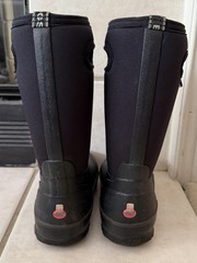 Bogs Classic High Handle Pull On Black Youth Kids Rain Snow Boots Size 4 EUC