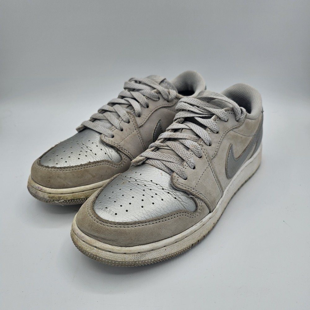 Jordan 1 Low OG metallic Silver (GS) Size 6.5Y/Women’s 8 Silver Gray Sneakers