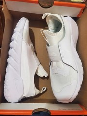 Nike Flex Runner 2 Triple White Youth Size 4Y(5.5W) Slip On