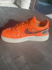 Nike Air Force 1 Low “Just Do It” Orange – Size 4.5Y