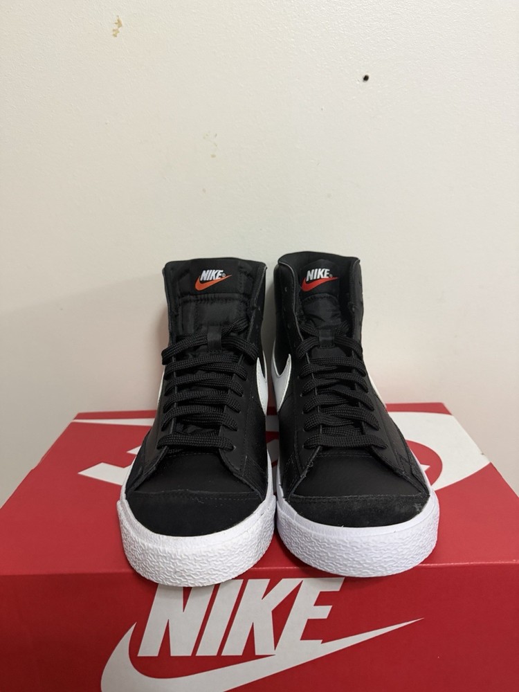 Nike Blazer Mid ’77 GS Youth Size 6Y Black White Shoes DA4086-002