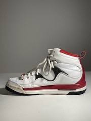 Jordan Flight TR 97 GS White Varsity Red Black 428827-101 Size 5.5Y / Women 7