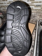 UGG K Sport Yeah Black Clog Unisex Kids Size 2 US 33.5 EU Platform Slip-On