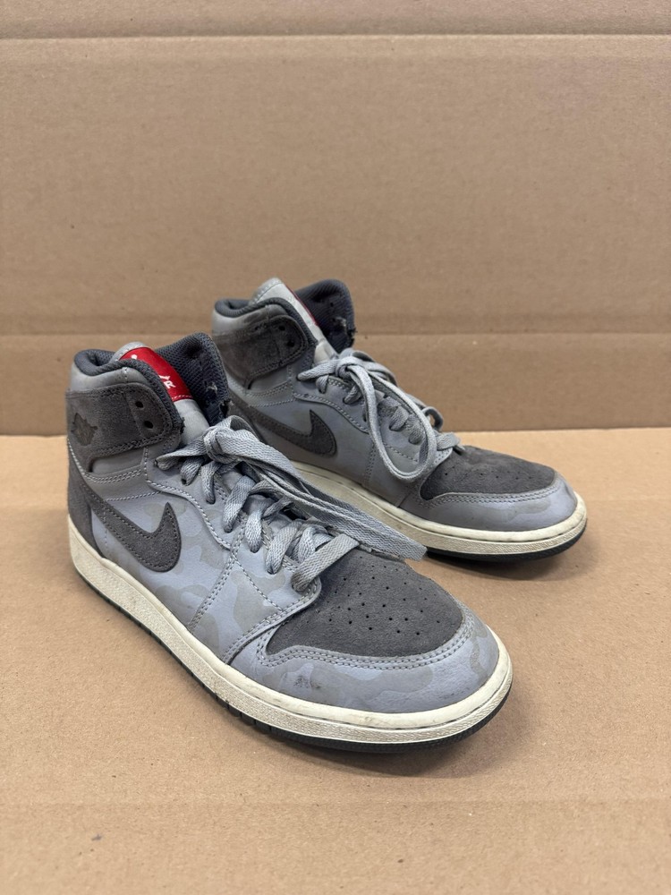Nike Air Jordan 1 Retro High Premium ‚Grey Camo‘ Sneakers 822858-027 Size 7Y US