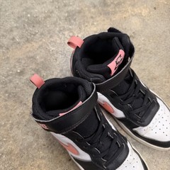 Nike Court Borough Mid 2 Black White Sunset Pulse Pink CD7782-005 Kids Size 2Y