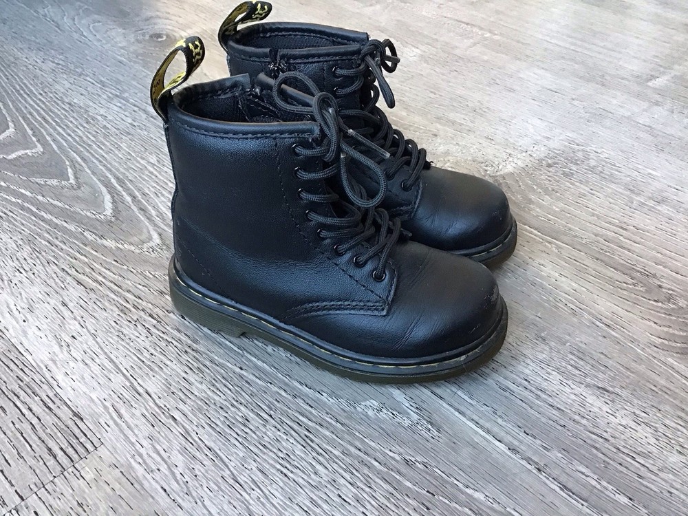 Dr Martens AirWair BLACK Softy Boots Brooklee Toddler Girls Size 8 Side Zip