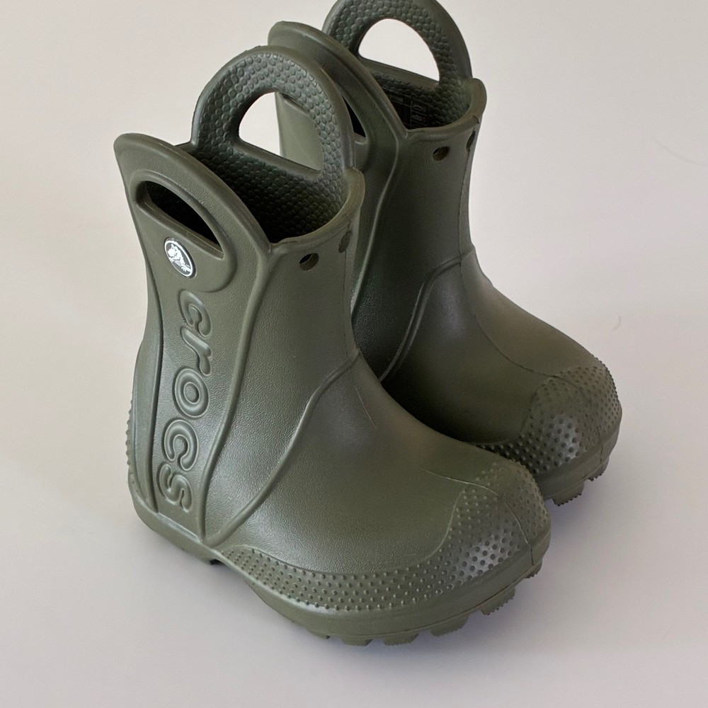 Crocs Kids Size C4 Handle It Rain Boots Army Green Waterproof Pull On 211056