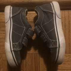 Sperry Kids Gray Blue Sneaker Shoes Size 5.5 Hook & Loop Closure ✨Free Shipping✨