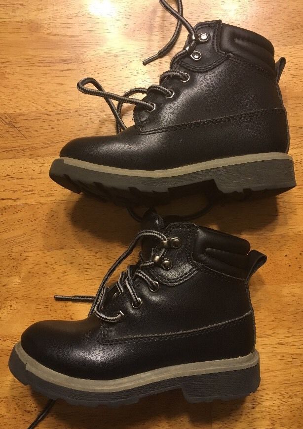 TKS Child Black Mid Top Slip Resistant Boots Size US 11 EU 28.5 MX 18 UK 10.5