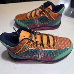 AND1 Explosive T Basketball Sneakers US 6 M