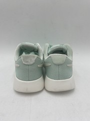NIKE TANJUN SE PS Kids‘ NEW Running Sneakers Igloo/Sail US Size 11.5 C