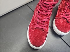 SUPRA Skytop Dark Ruby Velvet / White 58062-643-M Kids Size 6. 5 US