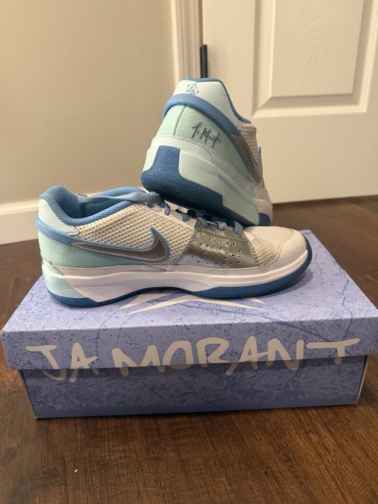 Nike Ja 1 SE GS Glacier Blue Metallic Silver Basketball Shoes Youth 7Y FJ1266-4…