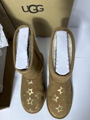 UGG Boots Youth Size 5 Brown Classic II Iridescent Stars Shearling Mid Calf