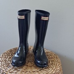 Hunter Youth Original Tall Black Rubber Wellingston Tall Rain Boots Size B2/G3