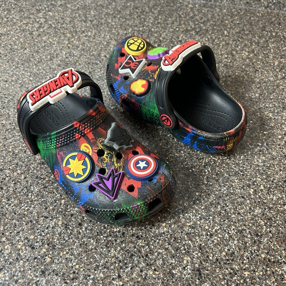 Crocs Marvel Avengers Little Kids Toddler Size 11 Multicolor Clogs with Jibbitz