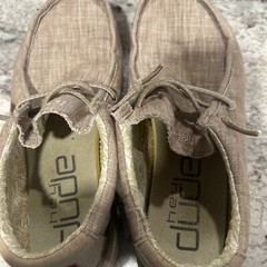 Hey Dude – Childrens Wally Beige – Size Y4-L5 – Style 130130500 – (A)