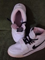 Nike Air Jordan Legacy 312 GS Sneakers White And Pink Size 6Y Girls