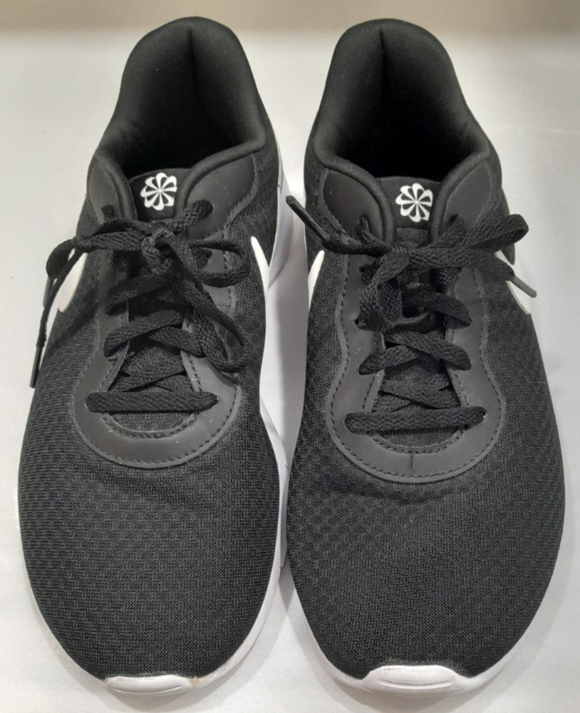 Nike Kids Tanjun Black White Athletic Sneakers DX9041-003 Youth Size 7