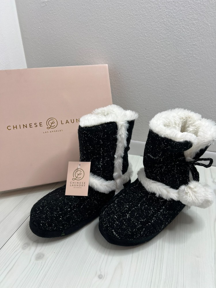 NWT Chinese Laundry Black Sweater Boots Size SM 5-6 Kids Teens. Rare Find