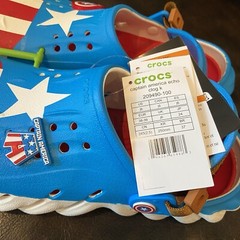 Marvel x Crocs Echo Clog Captain America Kids size 6 (crocs j6) jibbitz shown